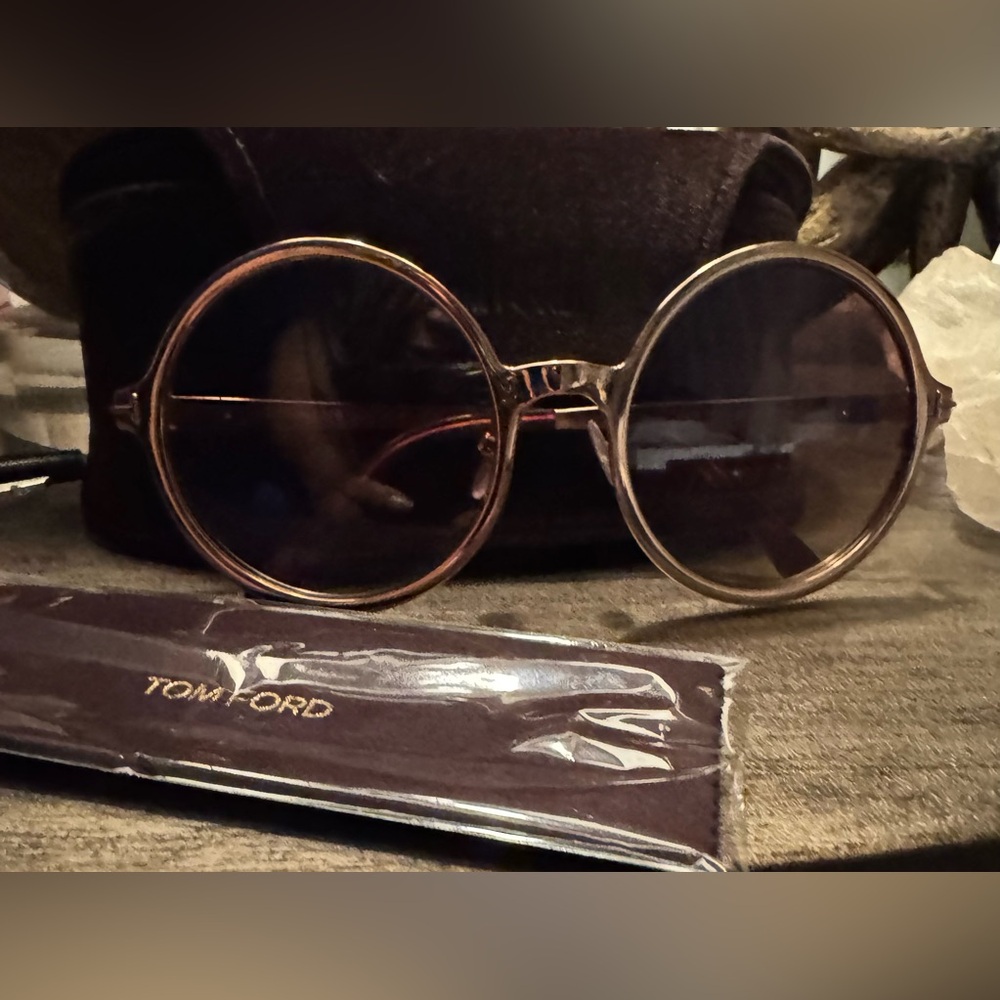 New Tom Ford Sunglasses FT0572/S 28G 57 Frame Rose Gold with Brown Lenses